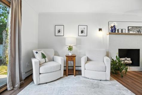 19 Kensington Terrace Lewiston ME 04240