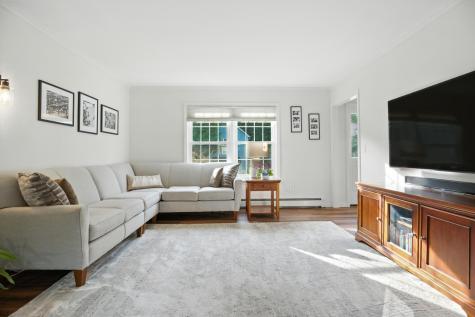 19 Kensington Terrace Lewiston ME 04240