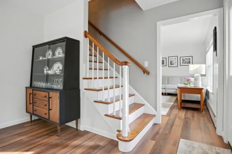 19 Kensington Terrace Lewiston ME 04240