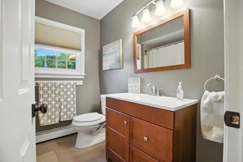 19 Kensington Terrace Lewiston ME 04240