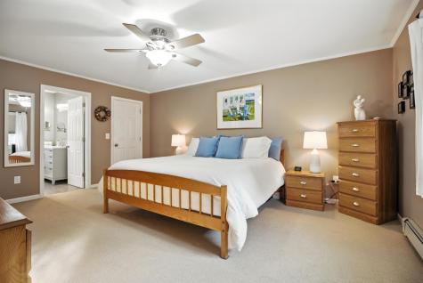 19 Kensington Terrace Lewiston ME 04240