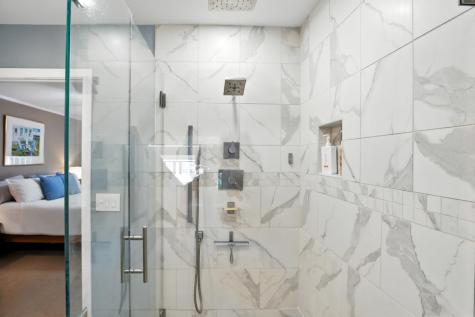 19 Kensington Terrace Lewiston ME 04240