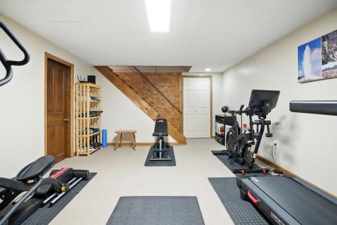 19 Kensington Terrace Lewiston ME 04240