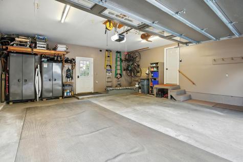 19 Kensington Terrace Lewiston ME 04240