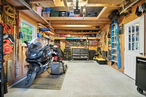 19 Kensington Terrace Lewiston ME 04240