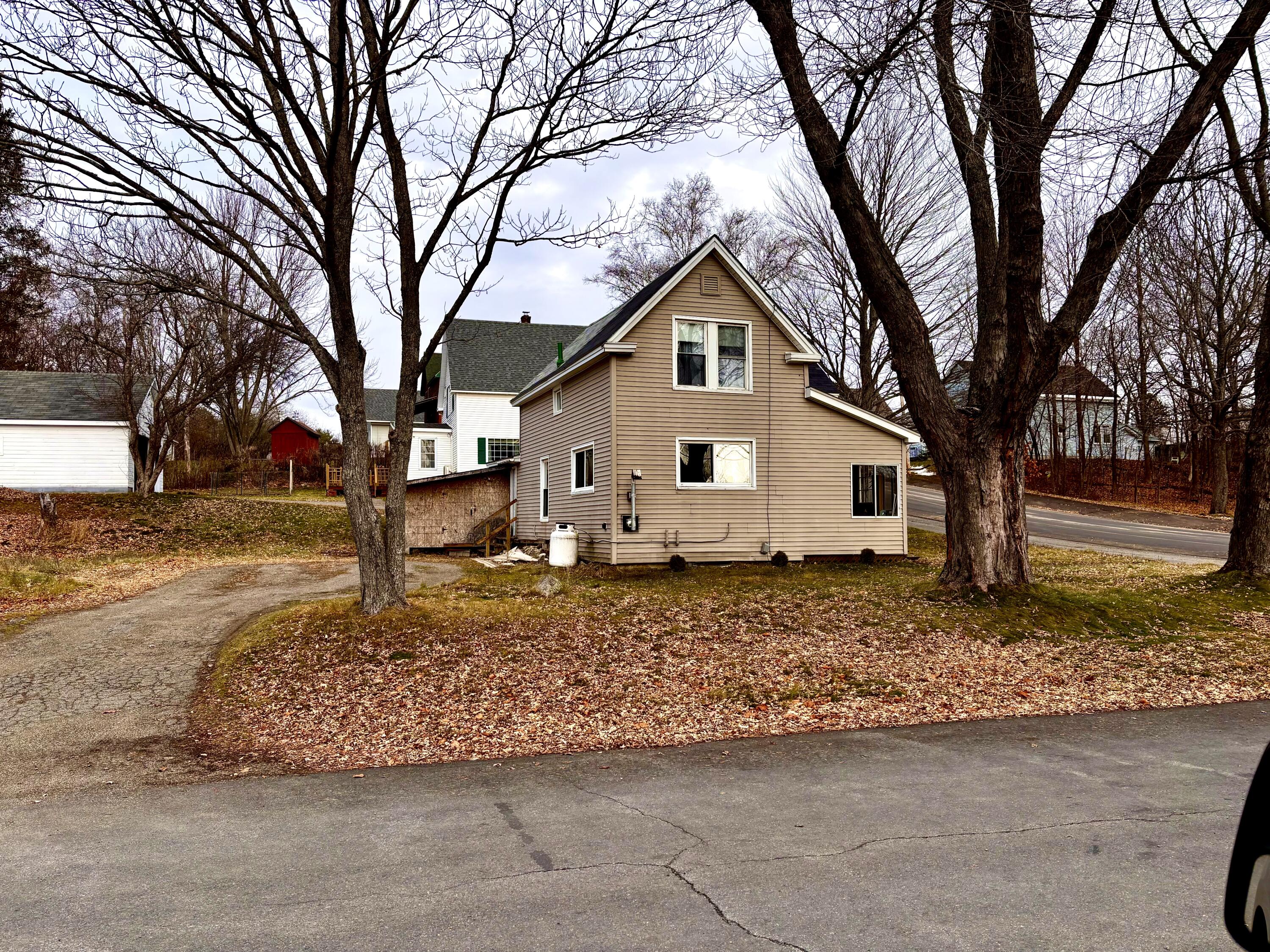 8 Western Avenue East Millinocket ME 04430