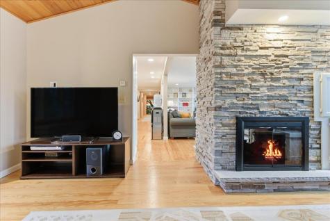 63 Maple Ridge Drive Monmouth ME 04259