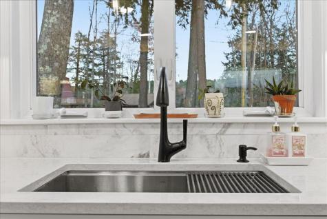 63 Maple Ridge Drive Monmouth ME 04259