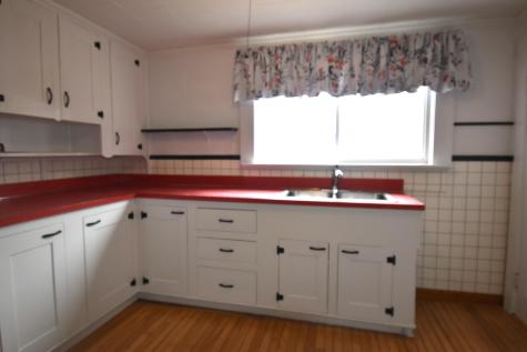 432 Hartland Avenue Pittsfield ME 04967