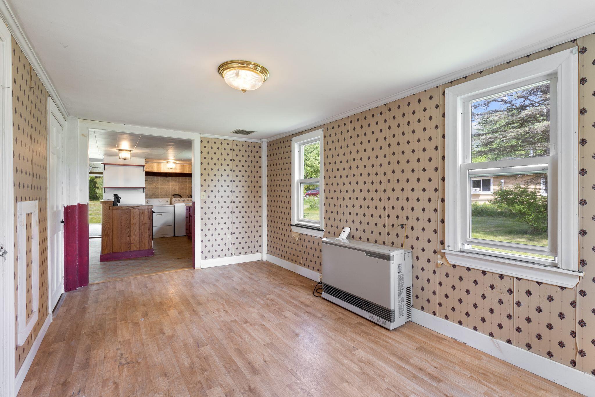 569 Ossipee Trail Porter ME 04068