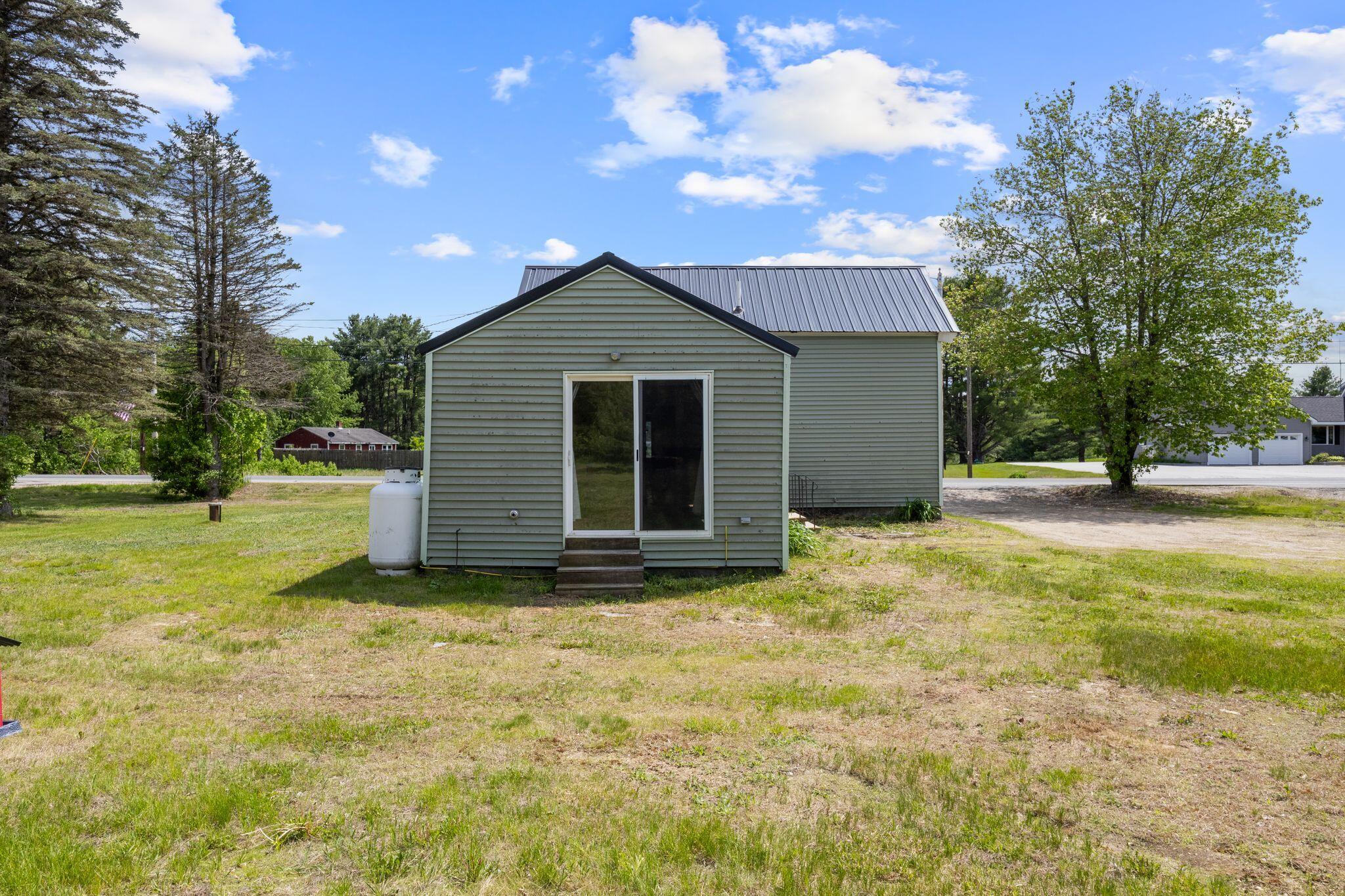 569 Ossipee Trail Porter ME 04068