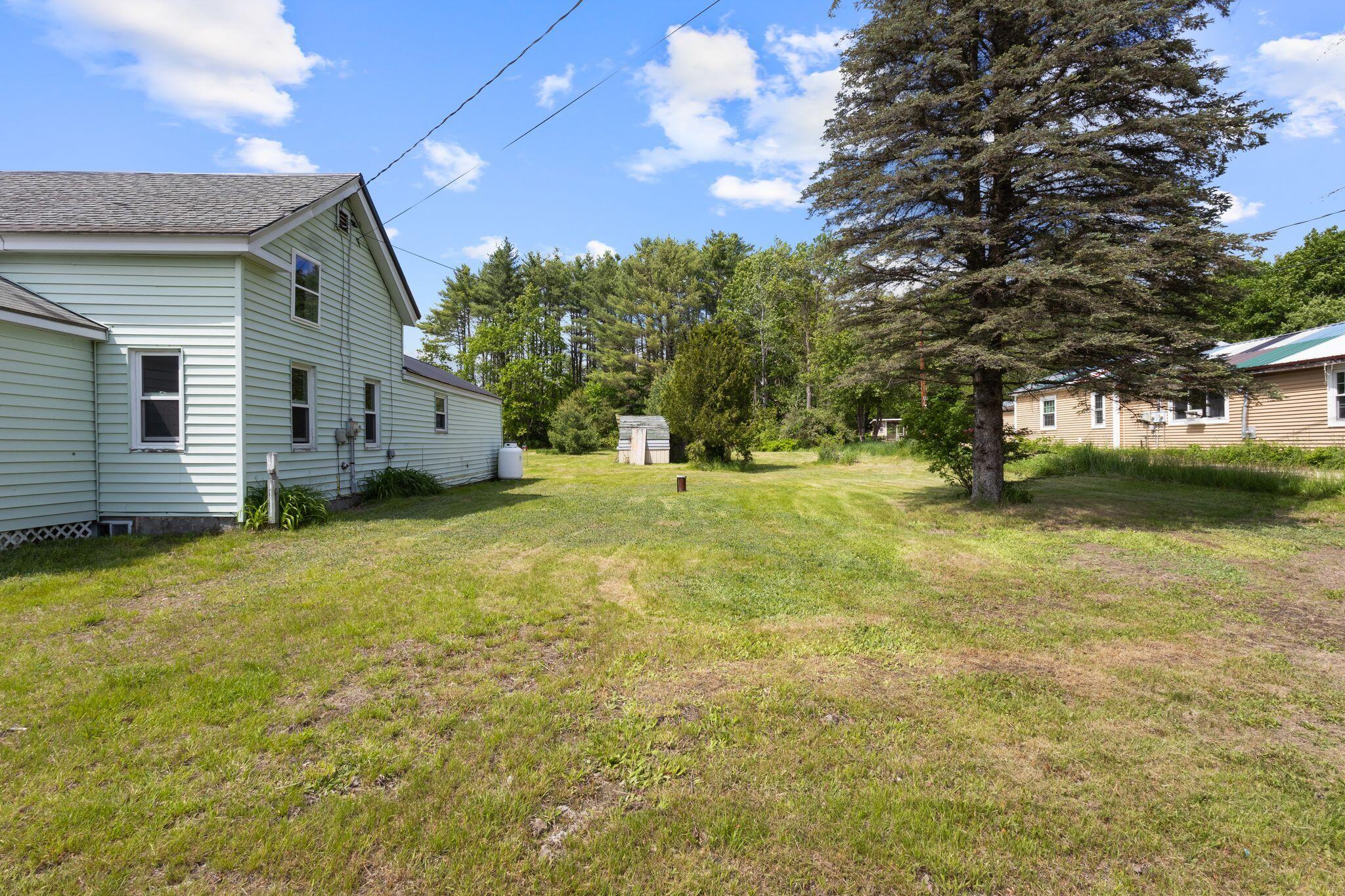 569 Ossipee Trail Porter ME 04068