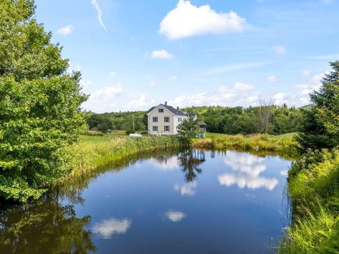 107 Dearborn Road Canton ME 04221