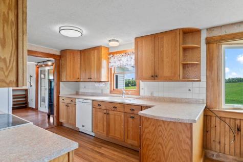 107 Dearborn Road Canton ME 04221