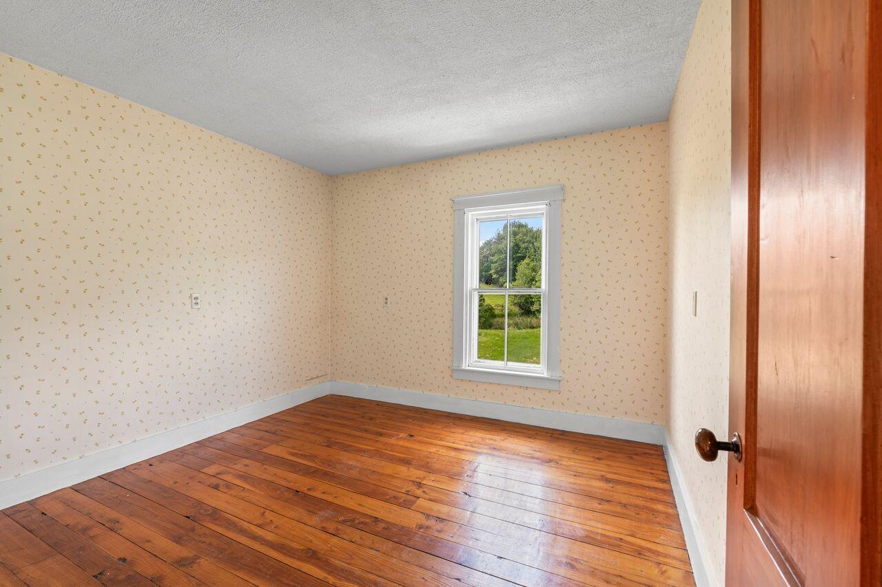 107 Dearborn Road Canton ME 04221