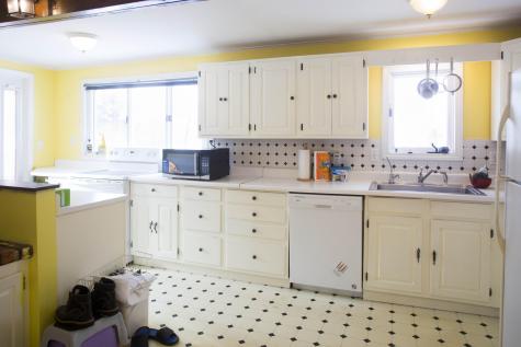 758 Kenduskeag Avenue Bangor ME 04401
