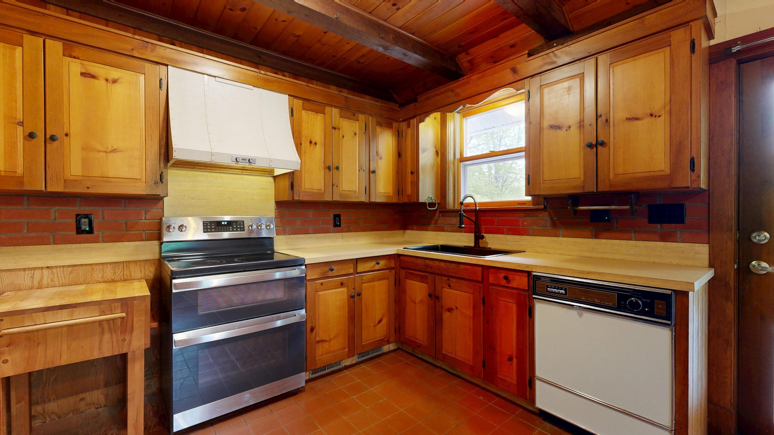 156 Gile Road Fayette ME 04349