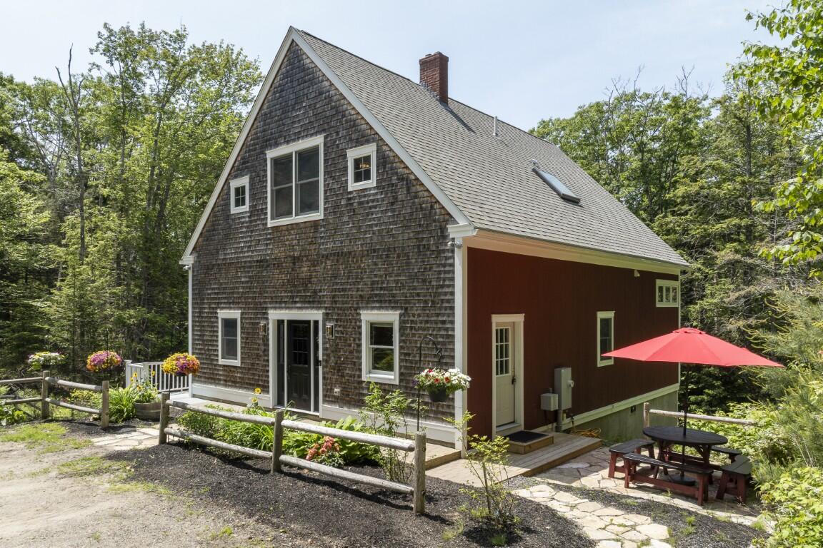 41 Hutchinson Drive Boothbay Harbor ME 04538