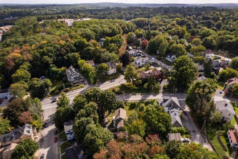 7 Lake Street Auburn ME 04210