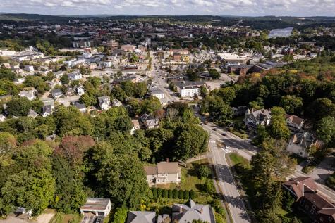 7 Lake Street Auburn ME 04210