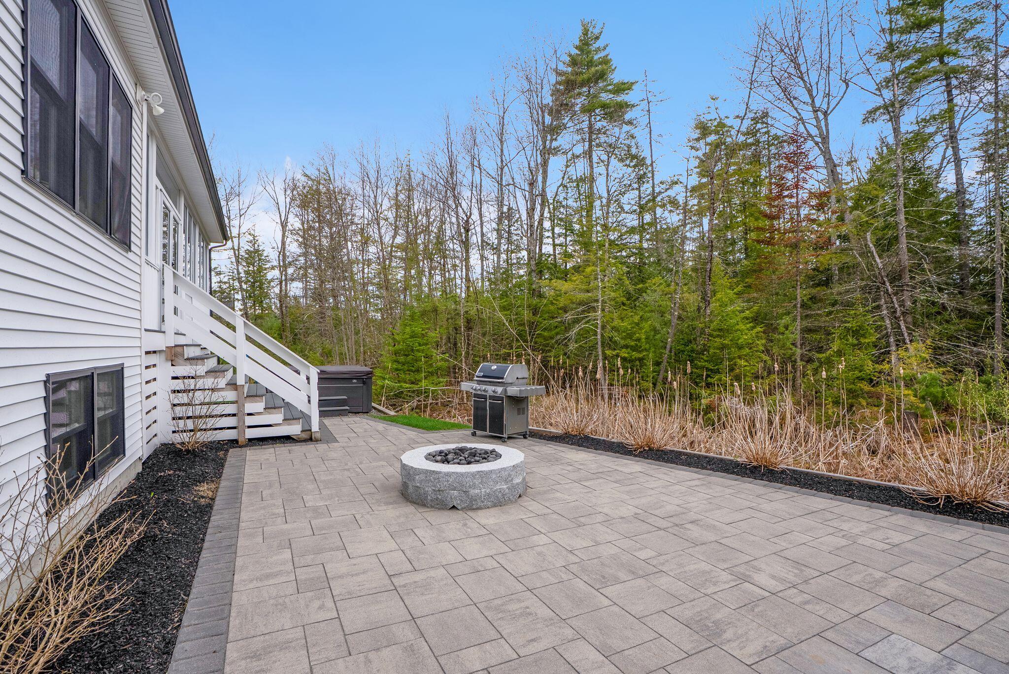 32 Spiller Road Gorham ME 04038
