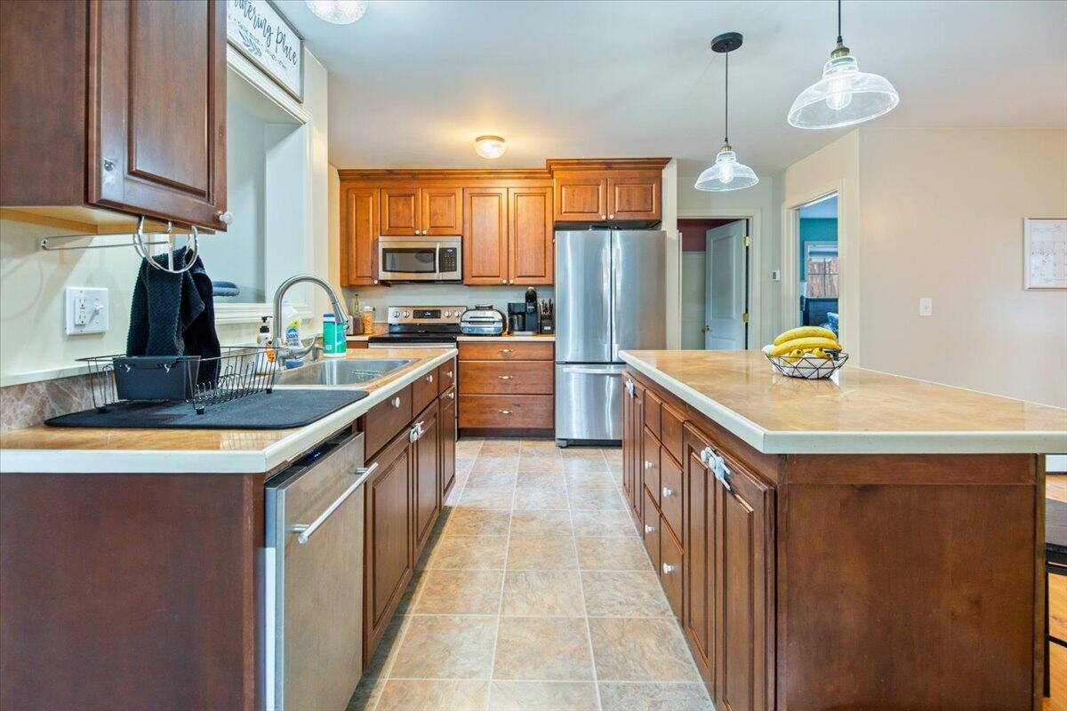 7 Farwell Street Lisbon ME 04250