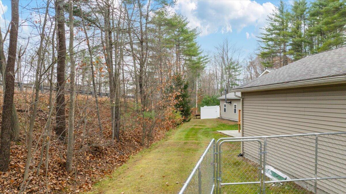 7 Farwell Street Lisbon ME 04250