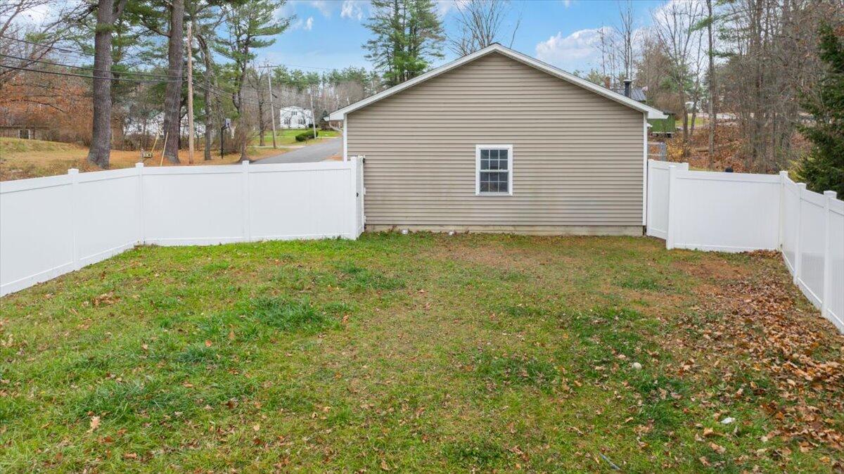 7 Farwell Street Lisbon ME 04250