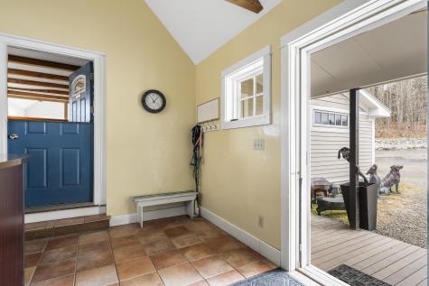 144 Middle Road Edgecomb ME 04556