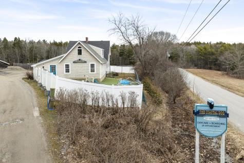 144 Middle Road Edgecomb ME 04556