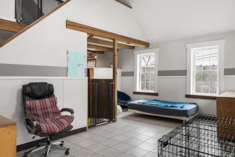 144 Middle Road Edgecomb ME 04556