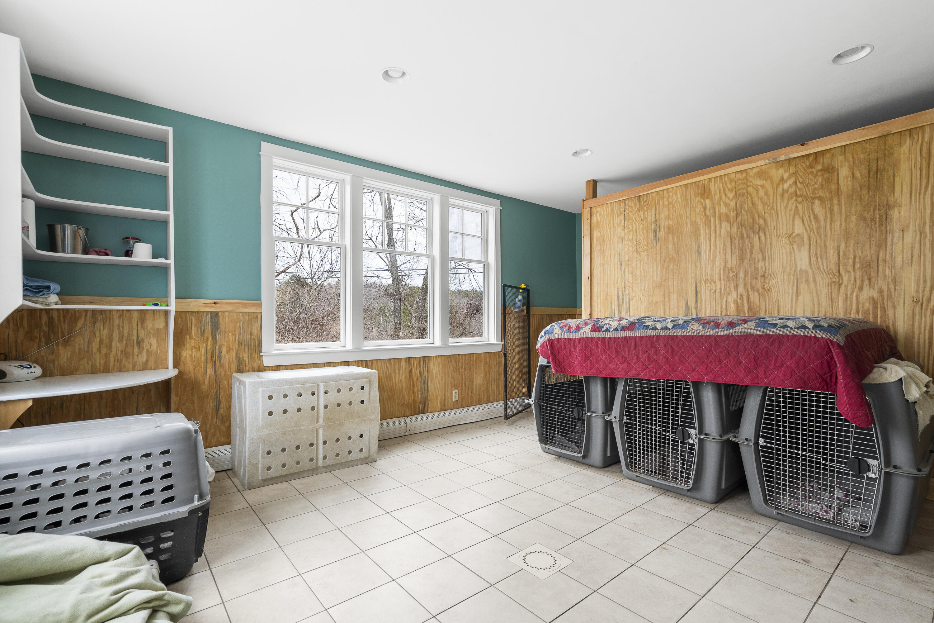 144 Middle Road Edgecomb ME 04556