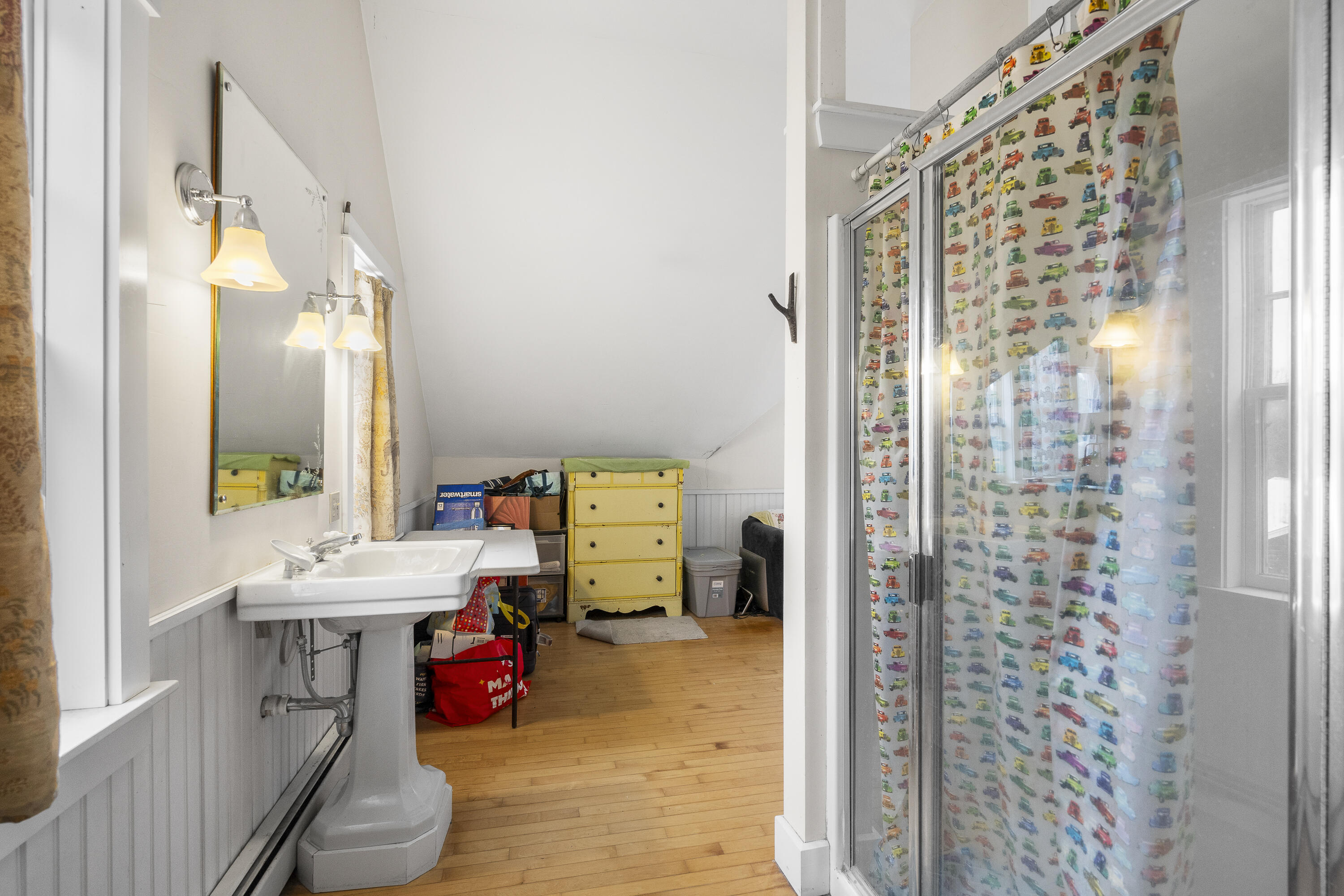 144 Middle Road Edgecomb ME 04556