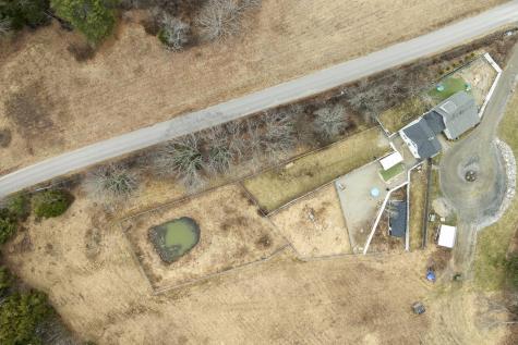 144 Middle Road Edgecomb ME 04556