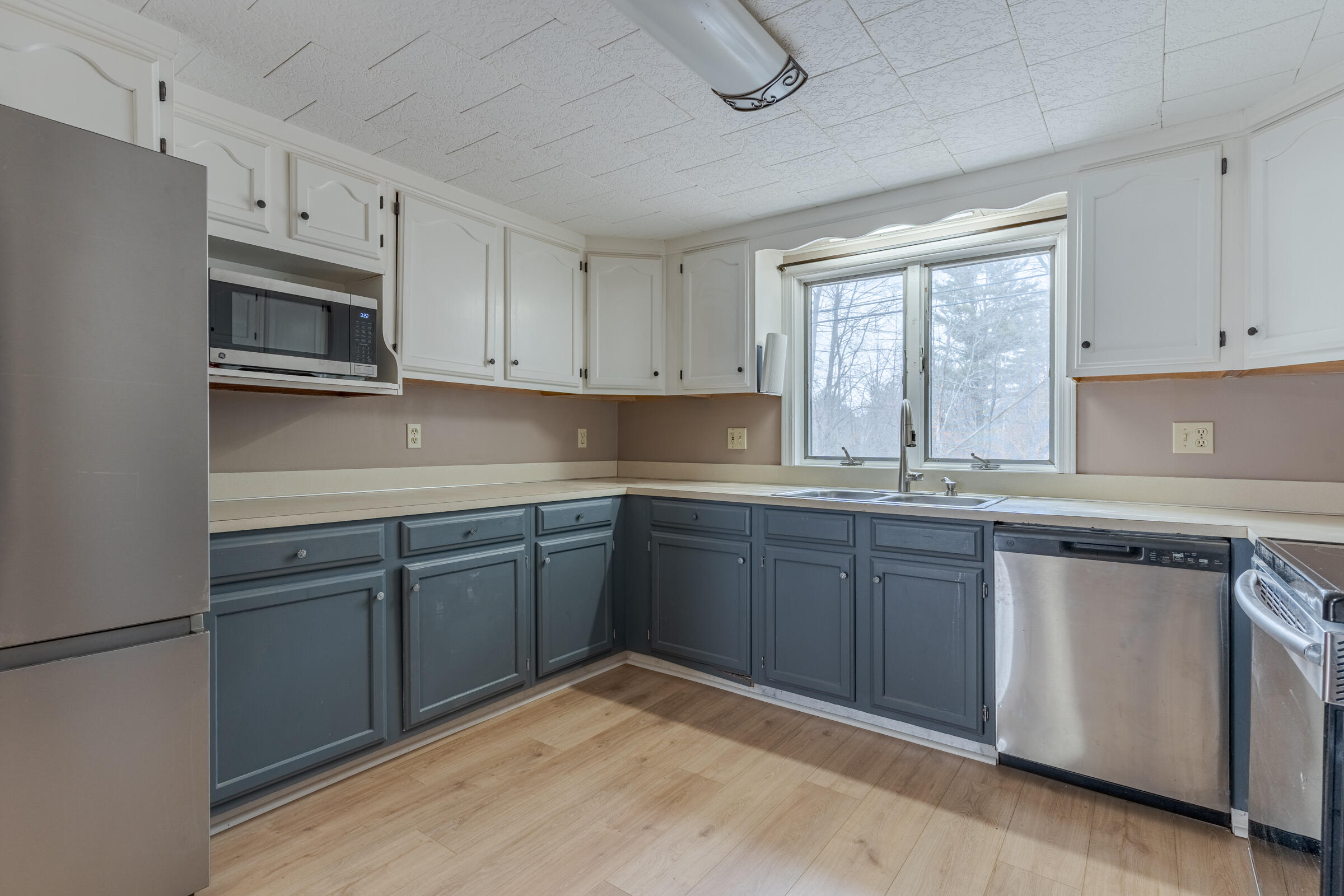 37 Glen Street Sanford ME 04073