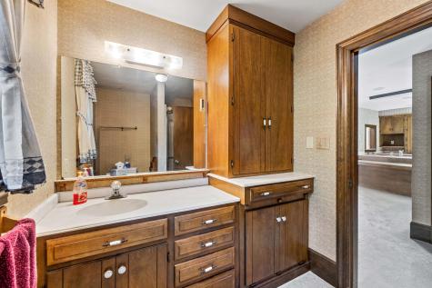 177 Hill Street Biddeford ME 04072