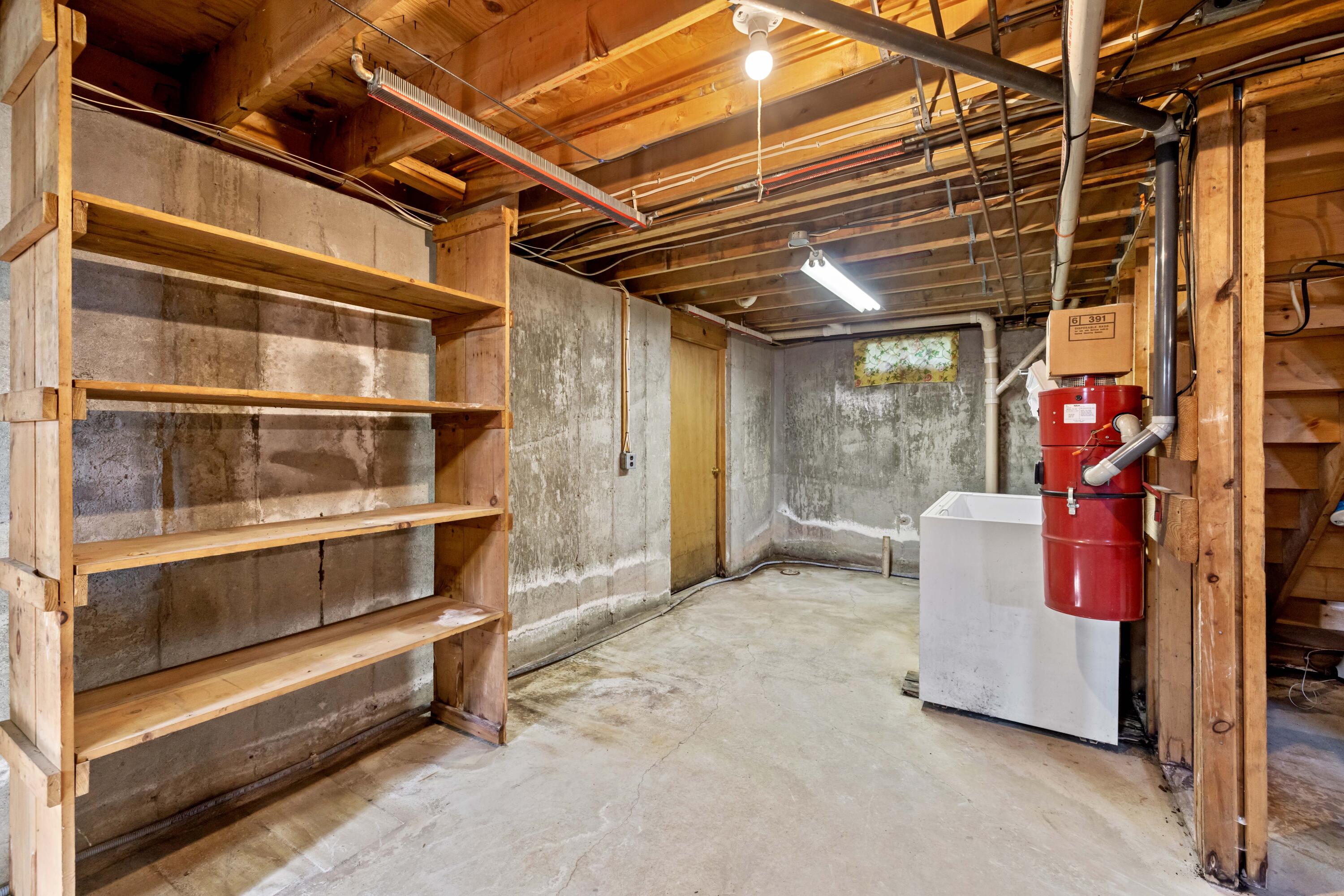 177 Hill Street Biddeford ME 04072