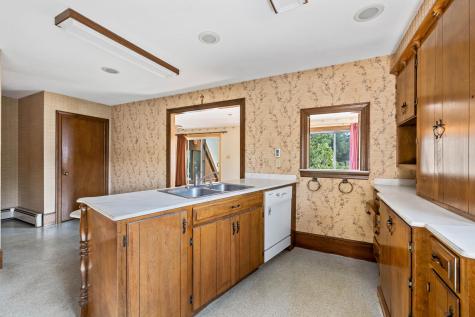 177 Hill Street Biddeford ME 04072