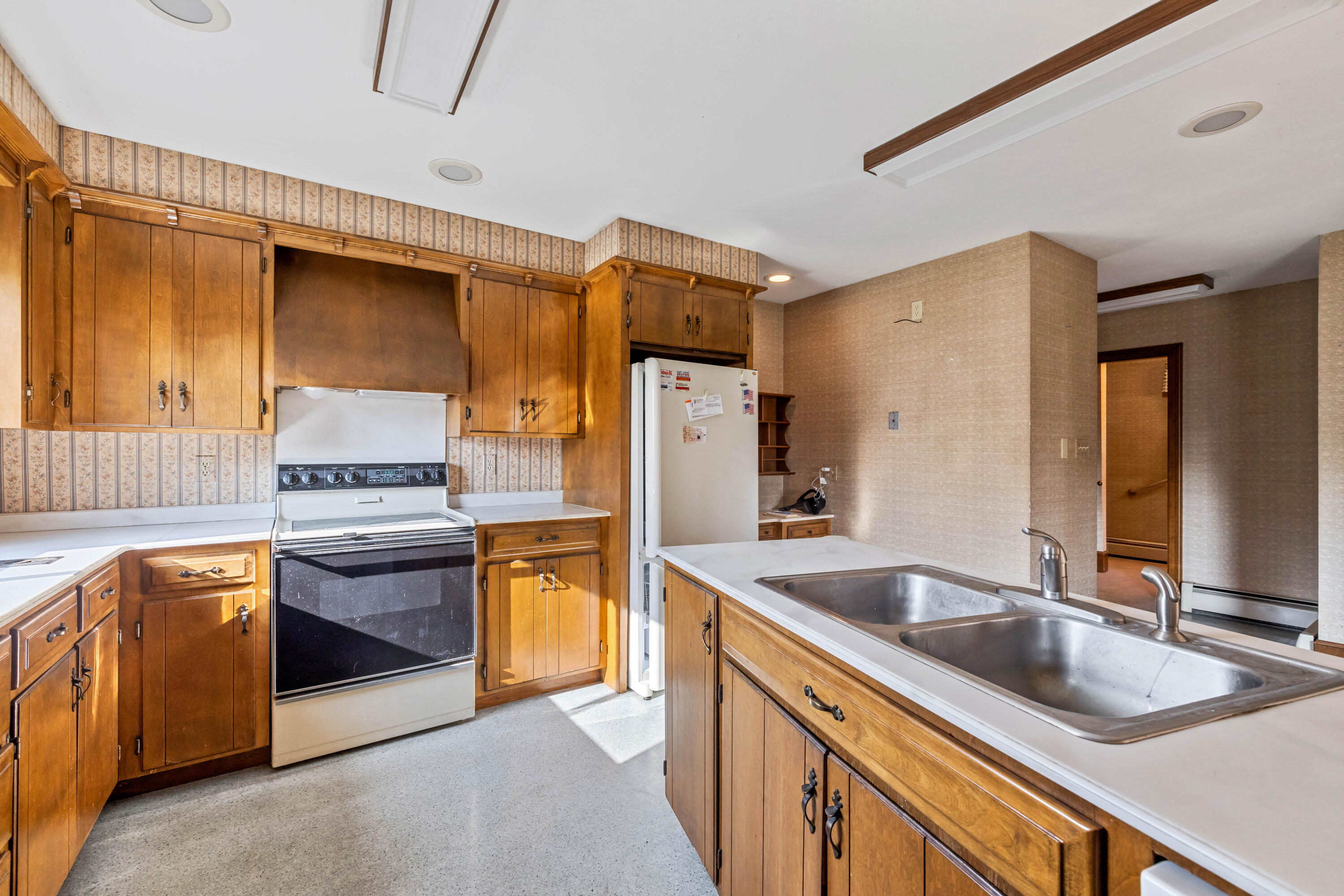 177 Hill Street Biddeford ME 04072