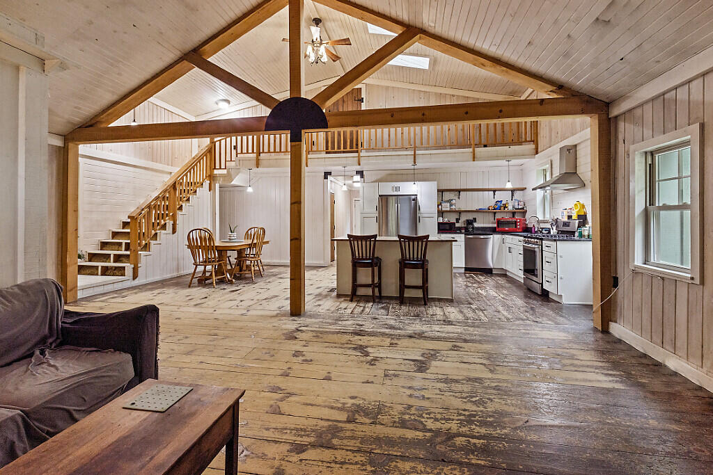 16 Trillium Estates Rome ME 04963