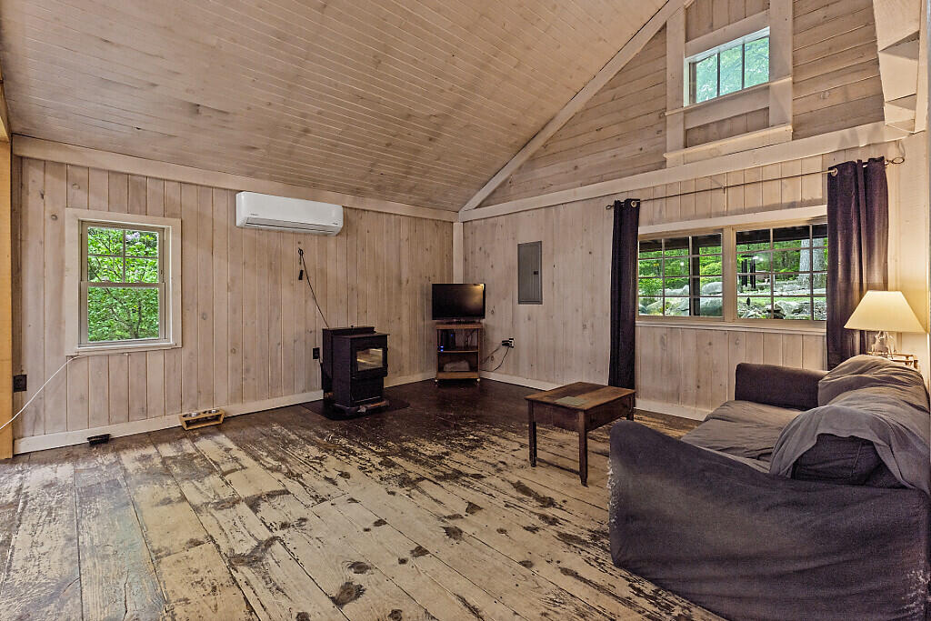 16 Trillium Estates Rome ME 04963