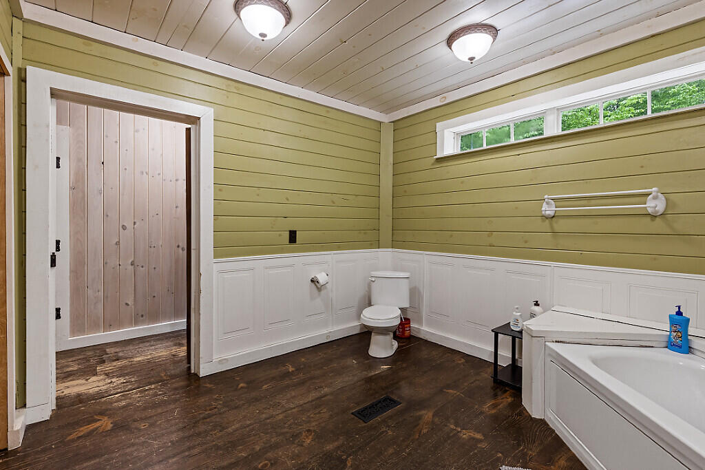 16 Trillium Estates Rome ME 04963