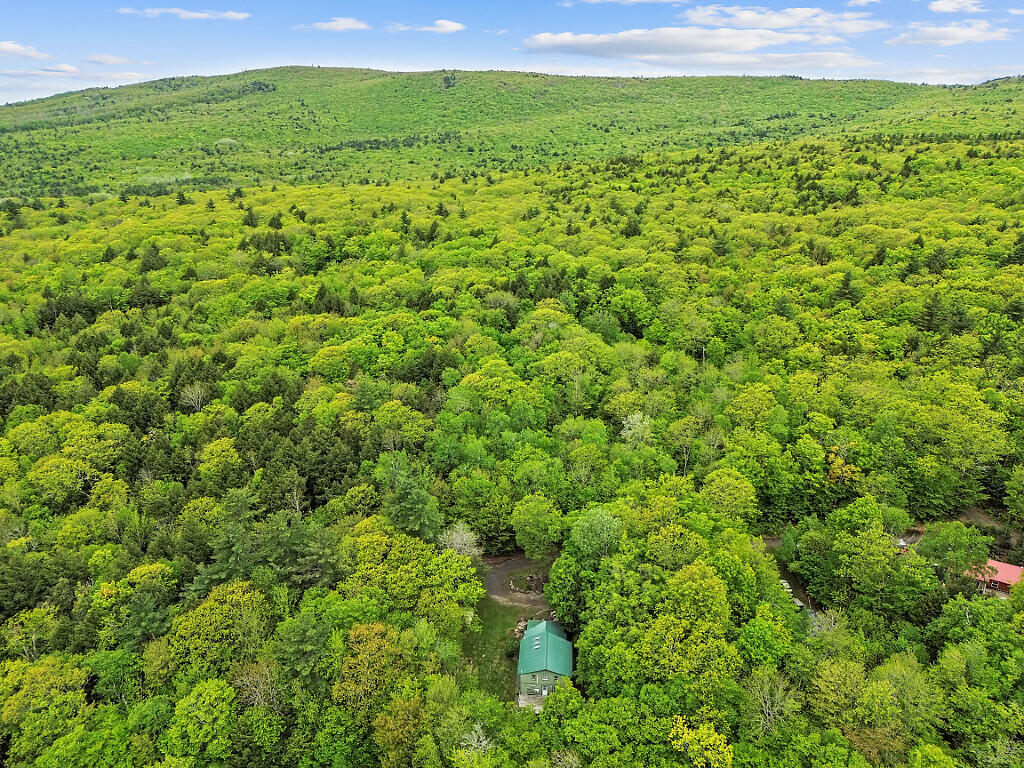 16 Trillium Estates Rome ME 04963