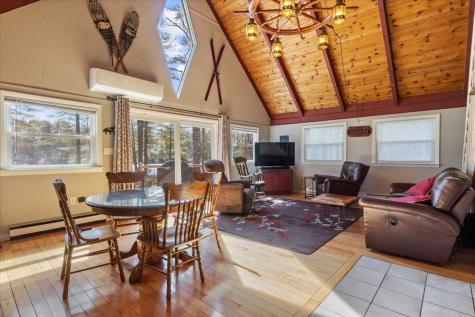 197 Crescent Drive Waterboro ME 04061