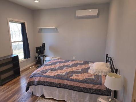 10 Middle Street Lisbon ME 04252