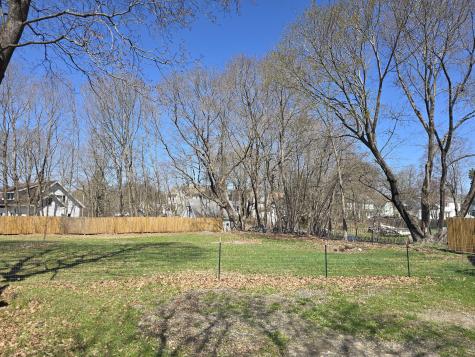 10 Middle Street Lisbon ME 04252