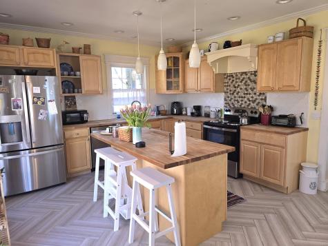 10 Middle Street Lisbon ME 04252