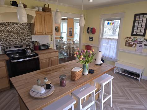 10 Middle Street Lisbon ME 04252