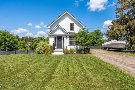 32 Northern Avenue Hampden ME 04444