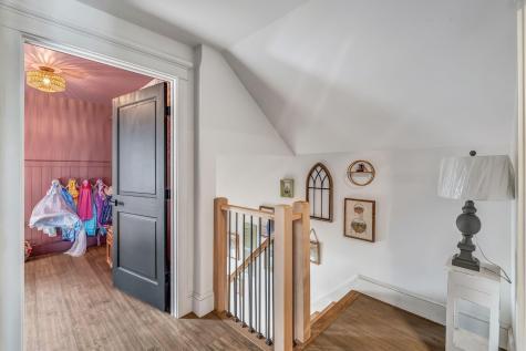 32 Northern Avenue Hampden ME 04444